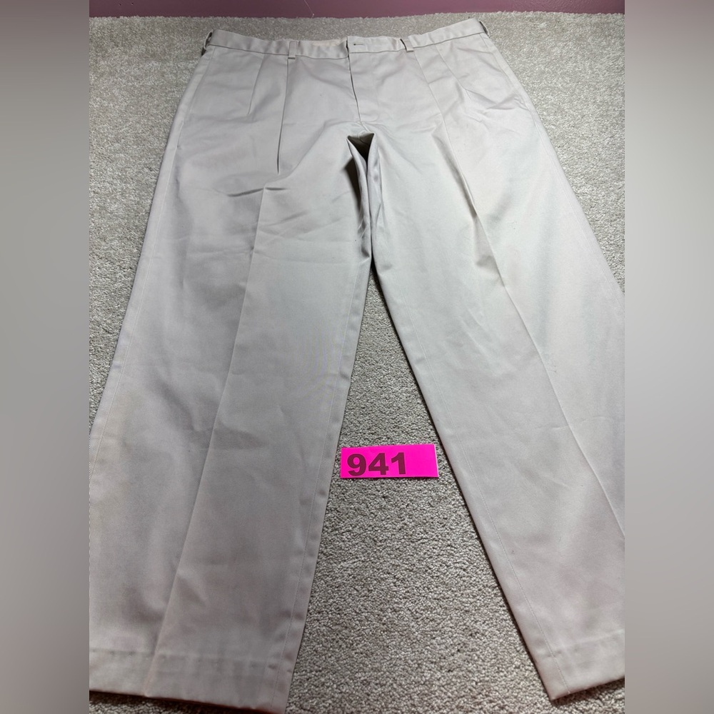 Brooks brothers 42/32 khaki mens dress‎ pants
